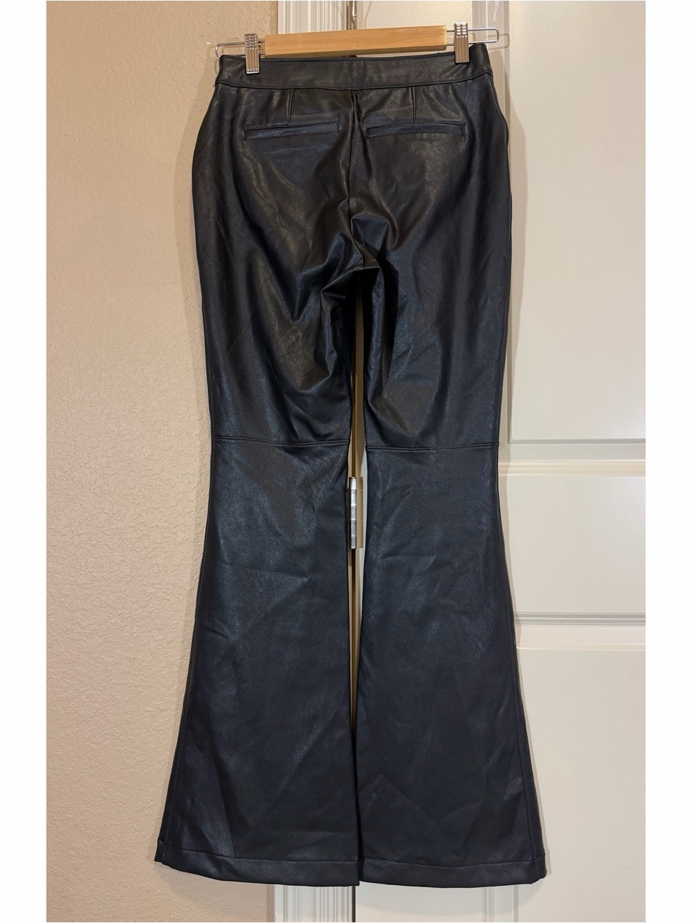 NWOT Spanx Flare Faux Leather Pants - Picture 6 of 12